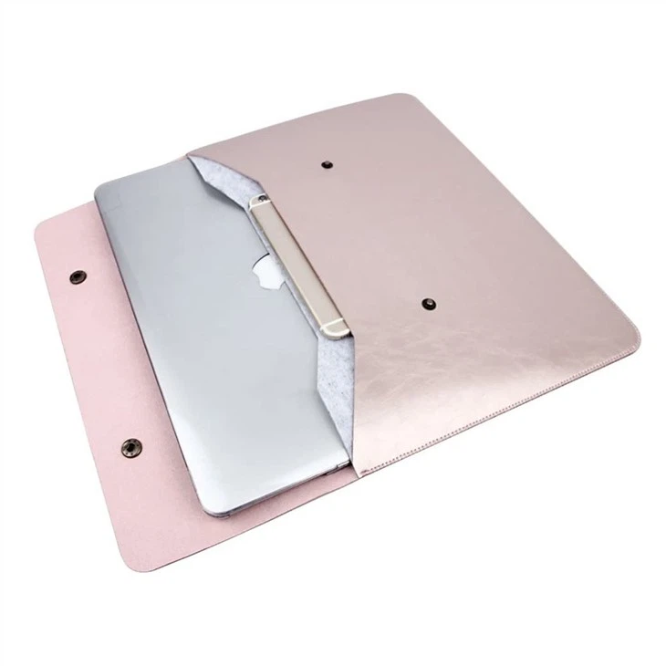 Retro Leather Laptop Sleeve